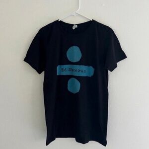 Ed Sheeran 2017 World Tour Tee Medium
